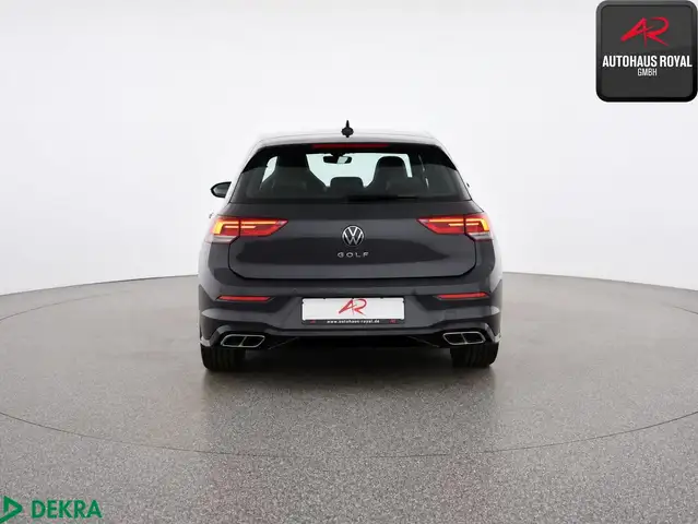 Volkswagen Golf view 4