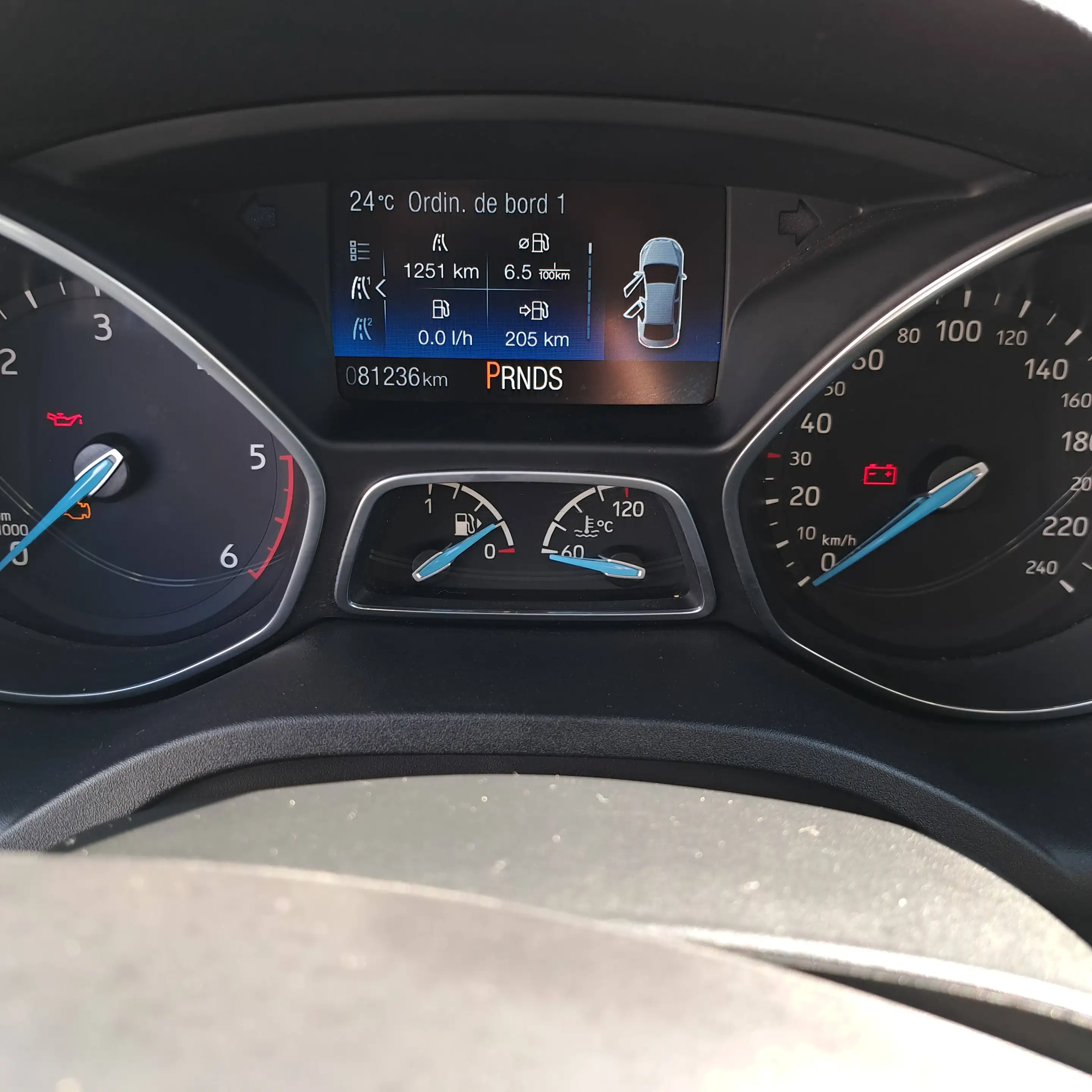 Ford Grand C-Max Grand C-Max 1.5 TDCi Titanium PowerShift (EU6.2) — photo 13