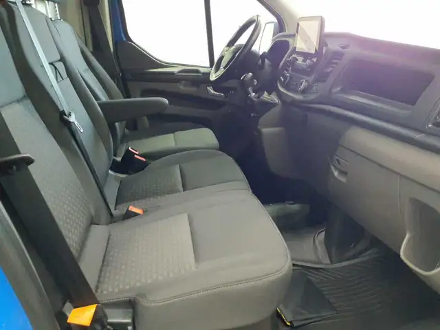 Ford Transit view 8