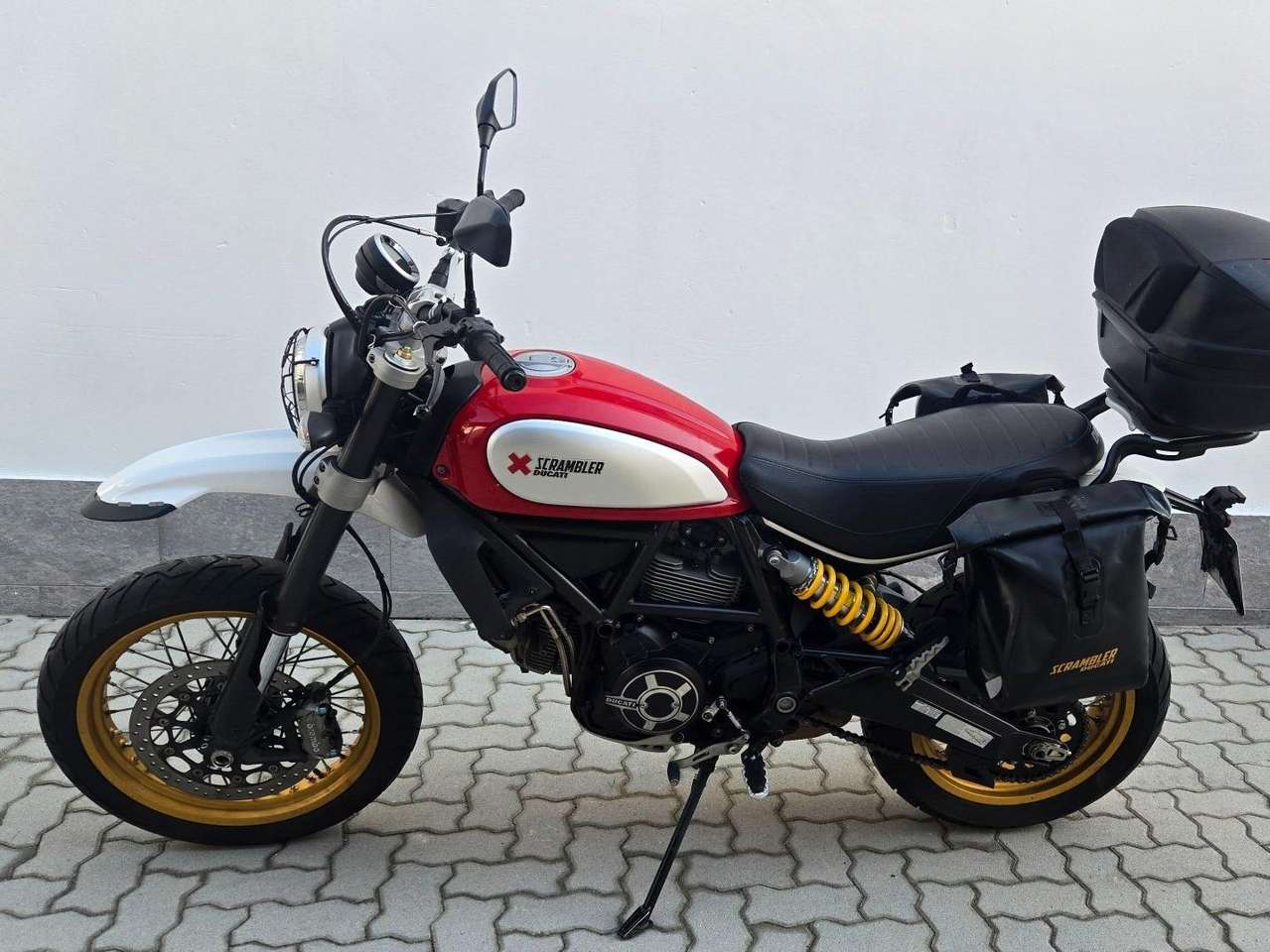 Ducati Scrambler 800 DESERT ABS