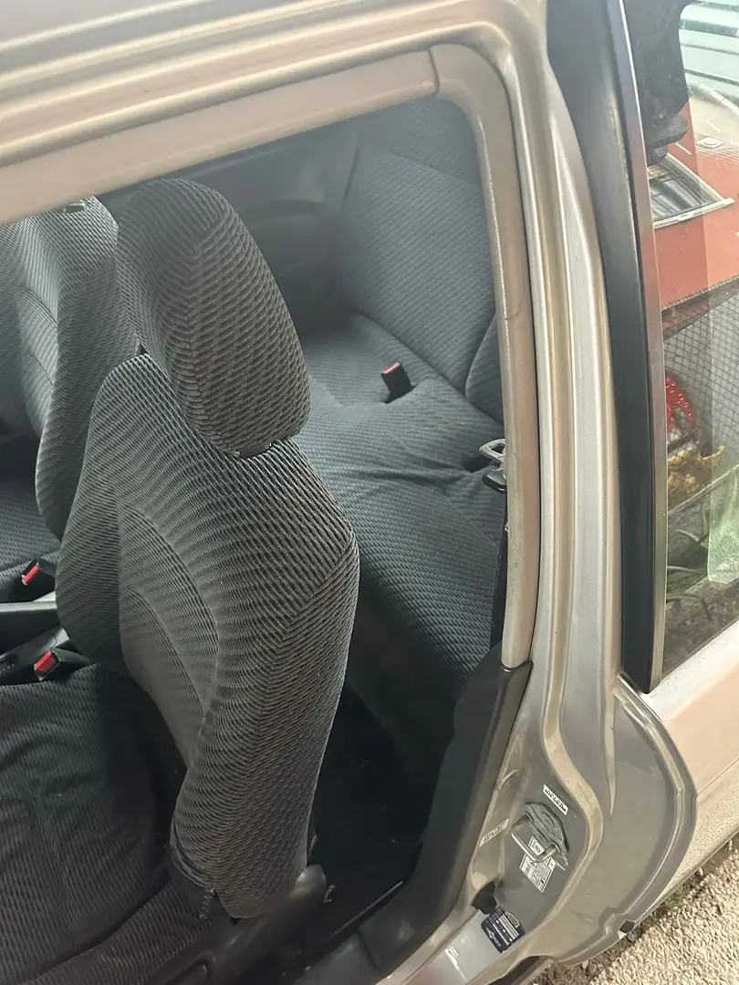 Honda Civic 1.5i-16 LSI - 2