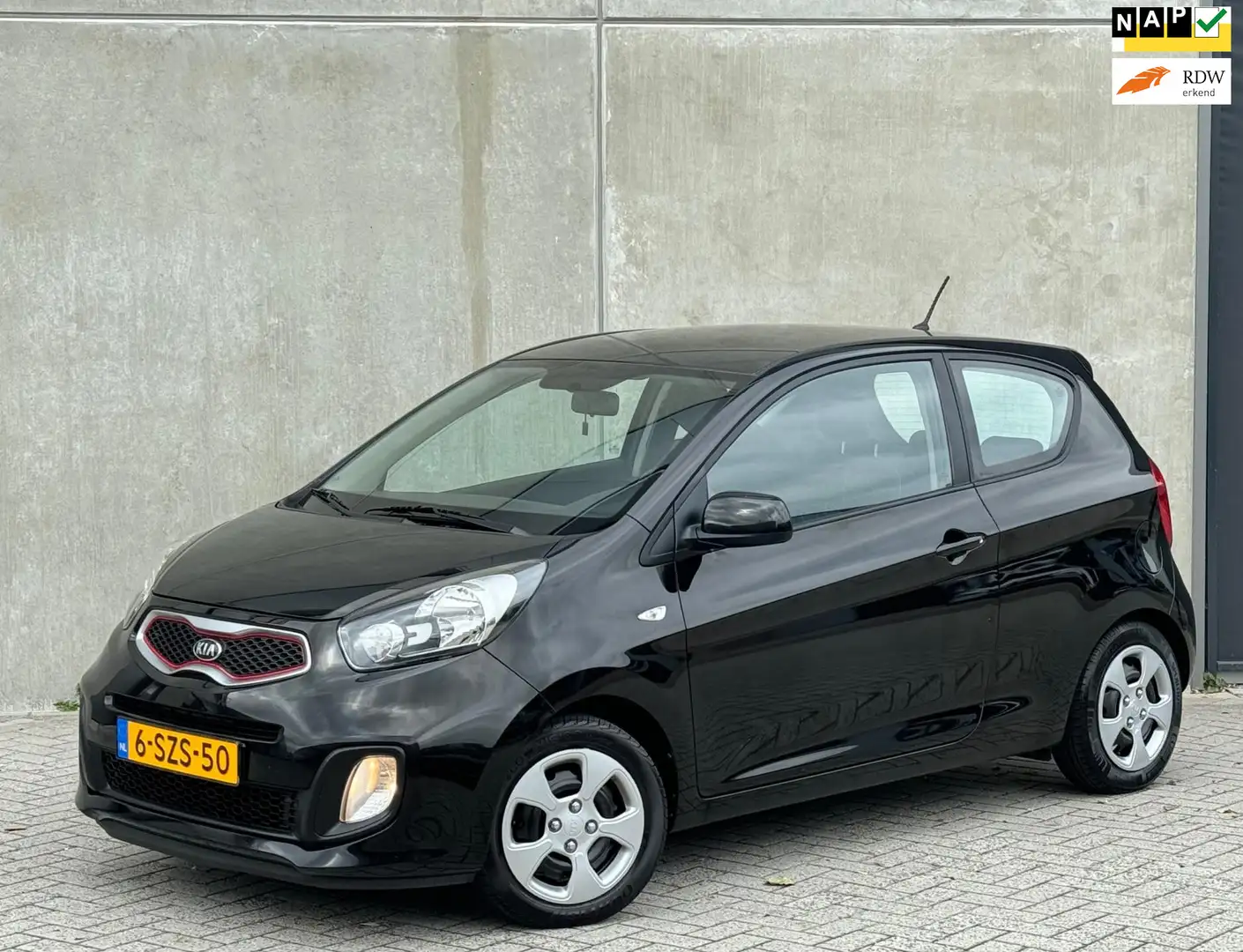 Kia Picanto 1.0 CVVT 3-DRS 2013 Zwart AIRCO|NIEUWE APK|NAP Noir - 1