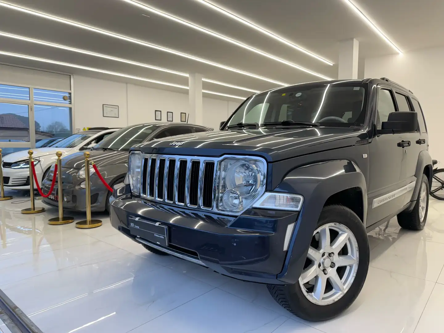 Jeep Cherokee 2.8 crd Limited Exclusive automatico Kék - 1