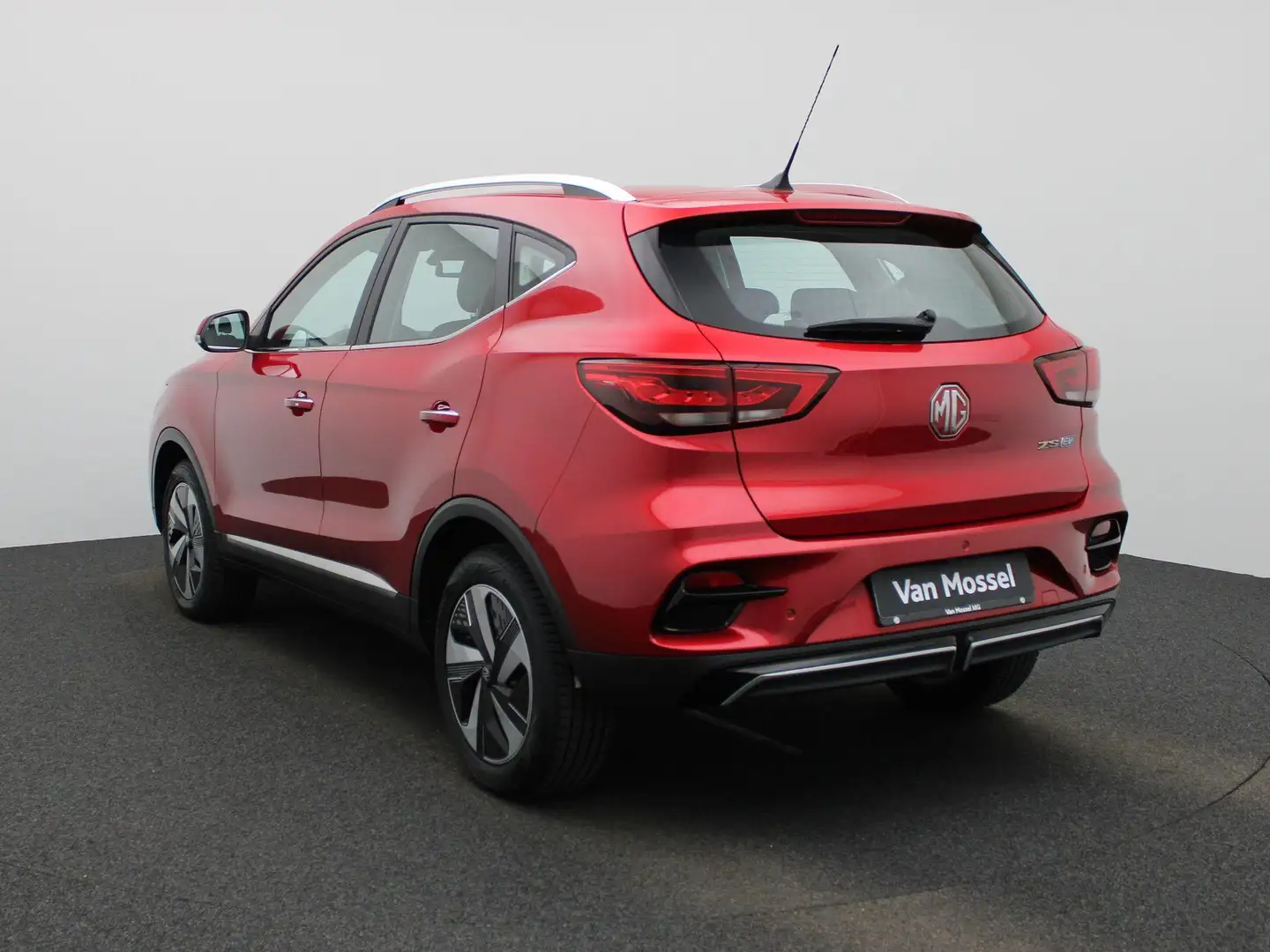 MG ZS Standard Range 51 kWh Comfort Rood - 2
