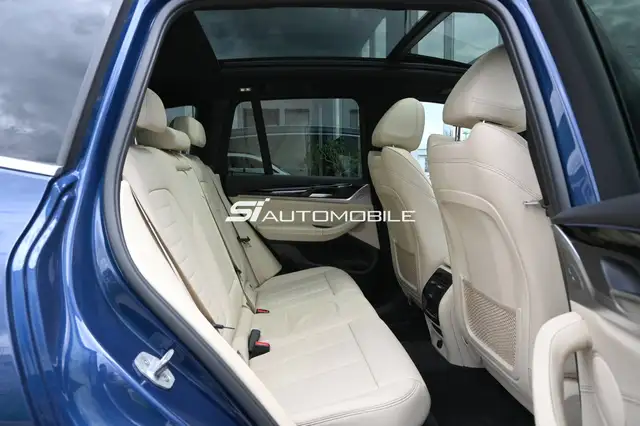 BMW X3 view 14