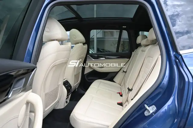 BMW X3 view 13