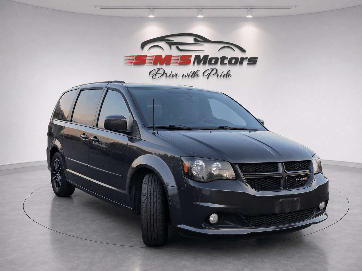 2016 Dodge Grand Caravan 4dr Wgn R/T — снимка 1