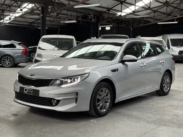 Kia Optima 1.7 D * 1ER P * GPS * CAMERA * CRUISE * GARANTIE