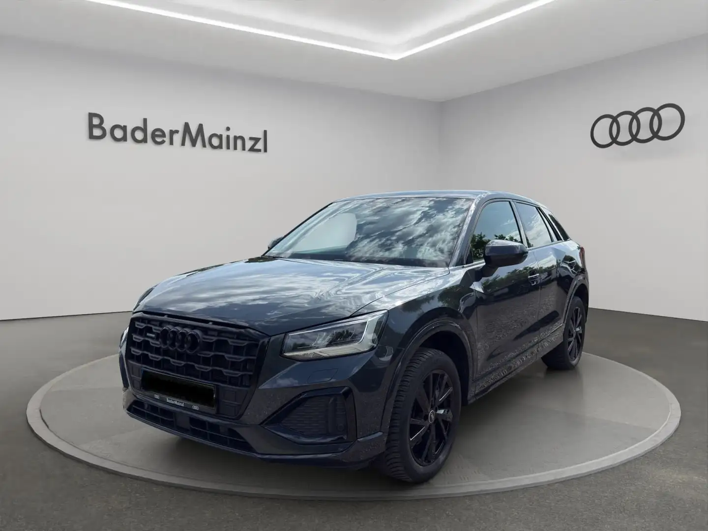 Audi Q2 35 2.0 TDI advanced quattro Grau - 1