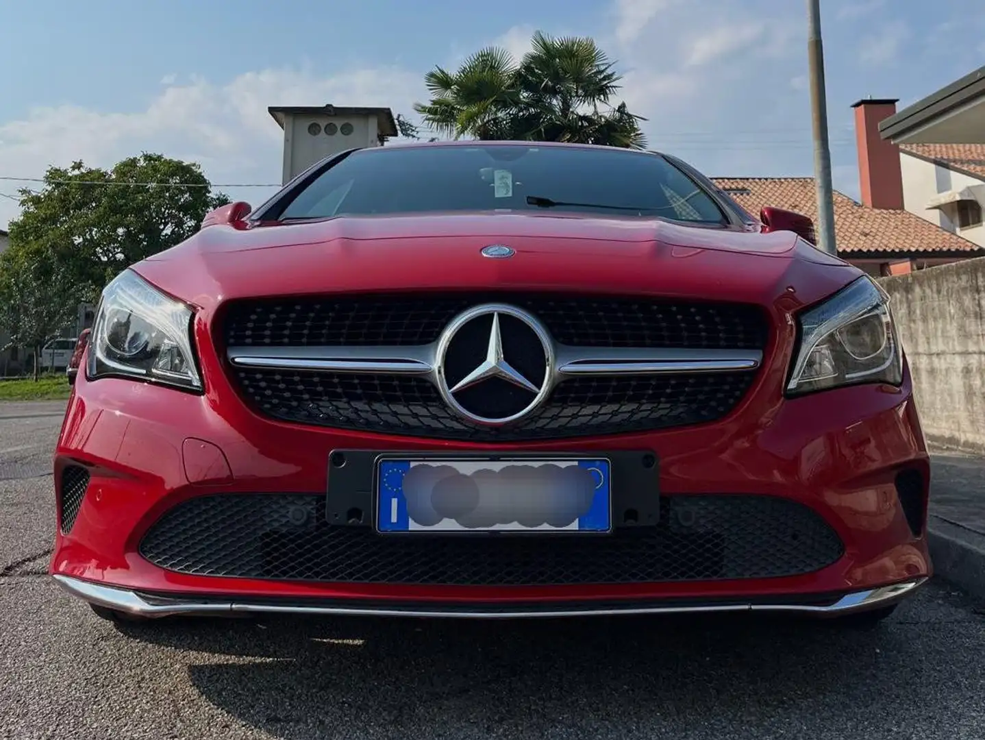 Mercedes-Benz CLA 220 CLA Shooting Brake 220 d Business 4matic auto FL Rouge - 2