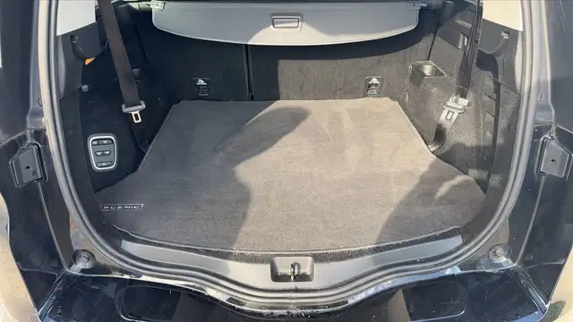 Renault Grand Scenic view 14