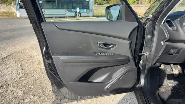 Renault Grand Scenic view 7
