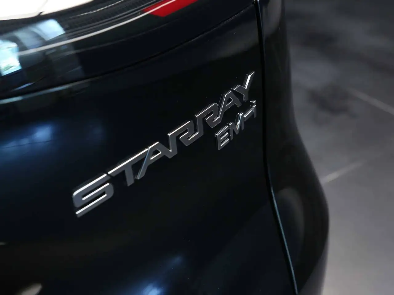 Geely Starray EM-i 2026 — фото 19