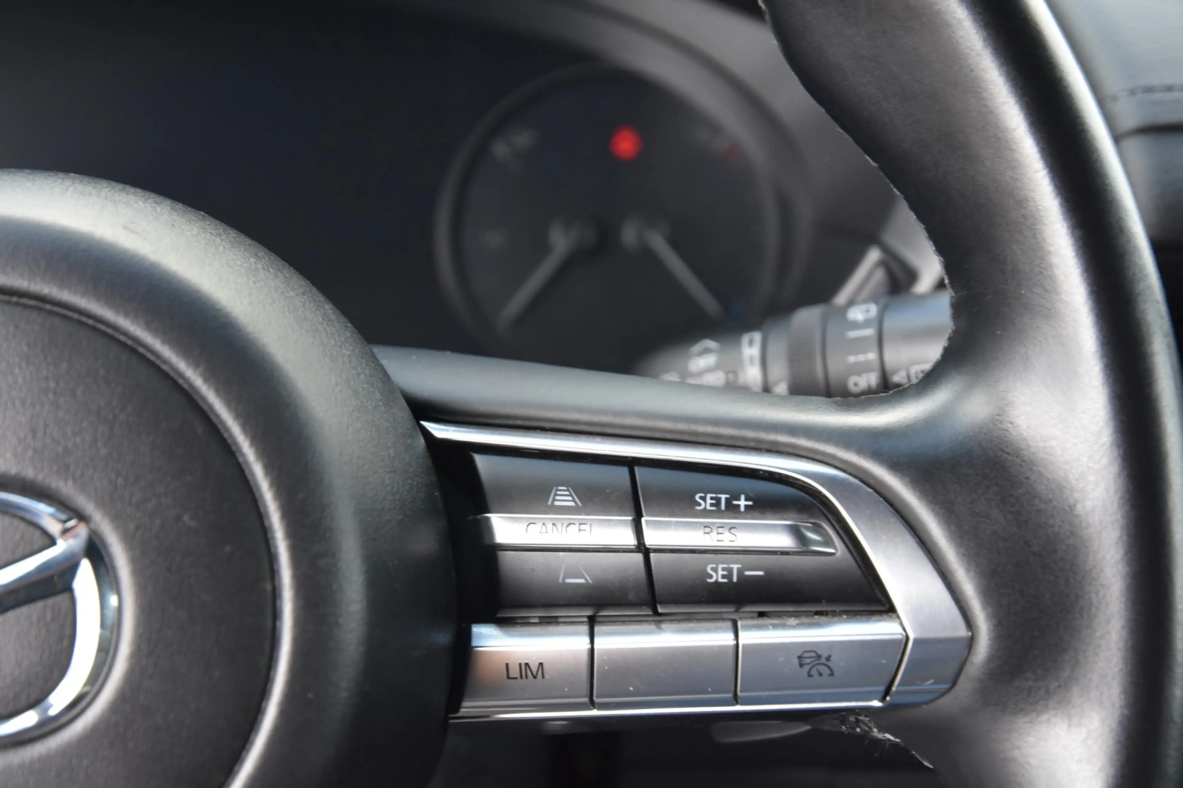 Mazda MX-30 e-SkyActiv 145 36 kWh | SOH 93% — photo 15