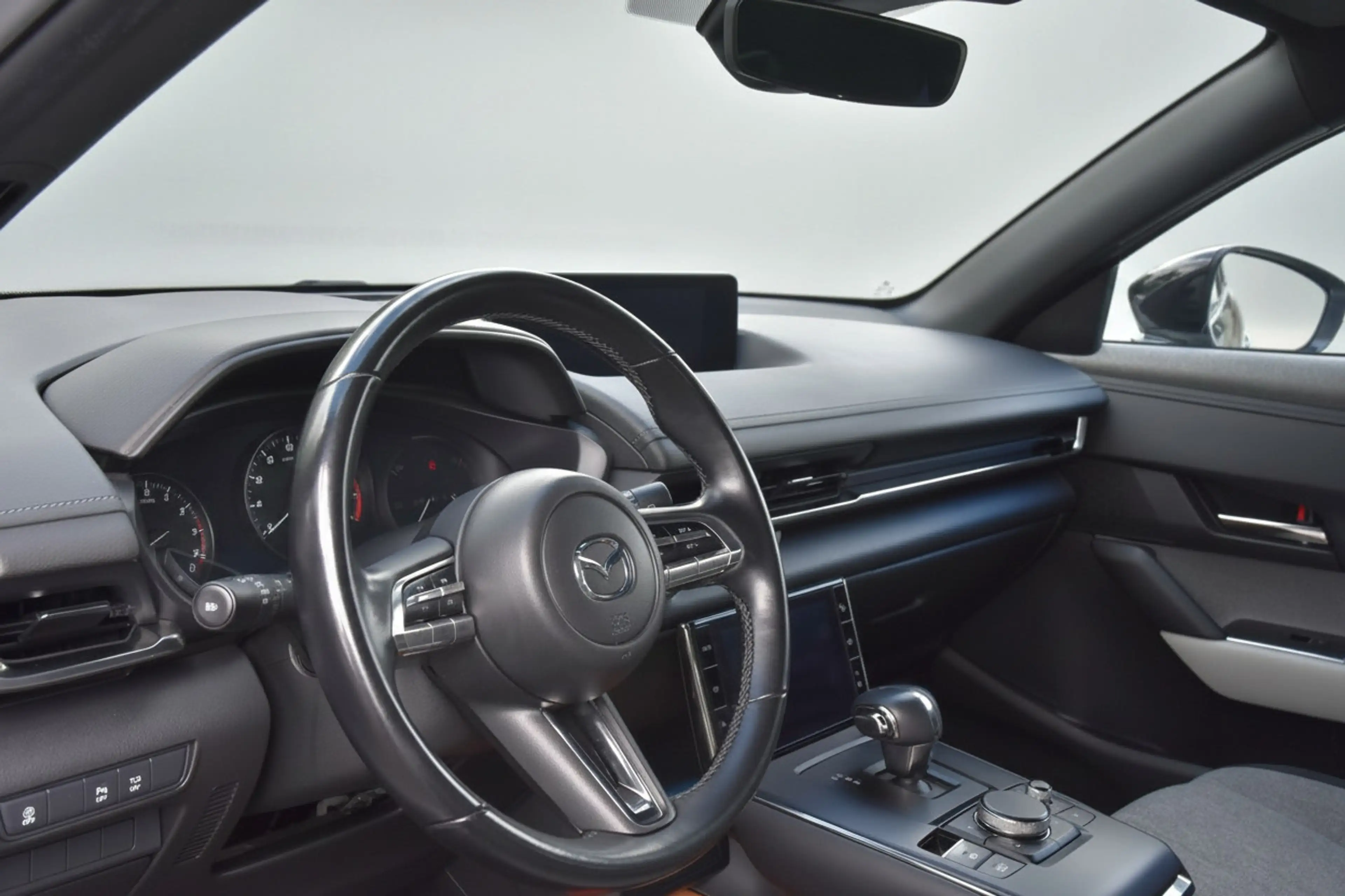 Mazda MX-30 e-SkyActiv 145 36 kWh | SOH 93% — photo 9