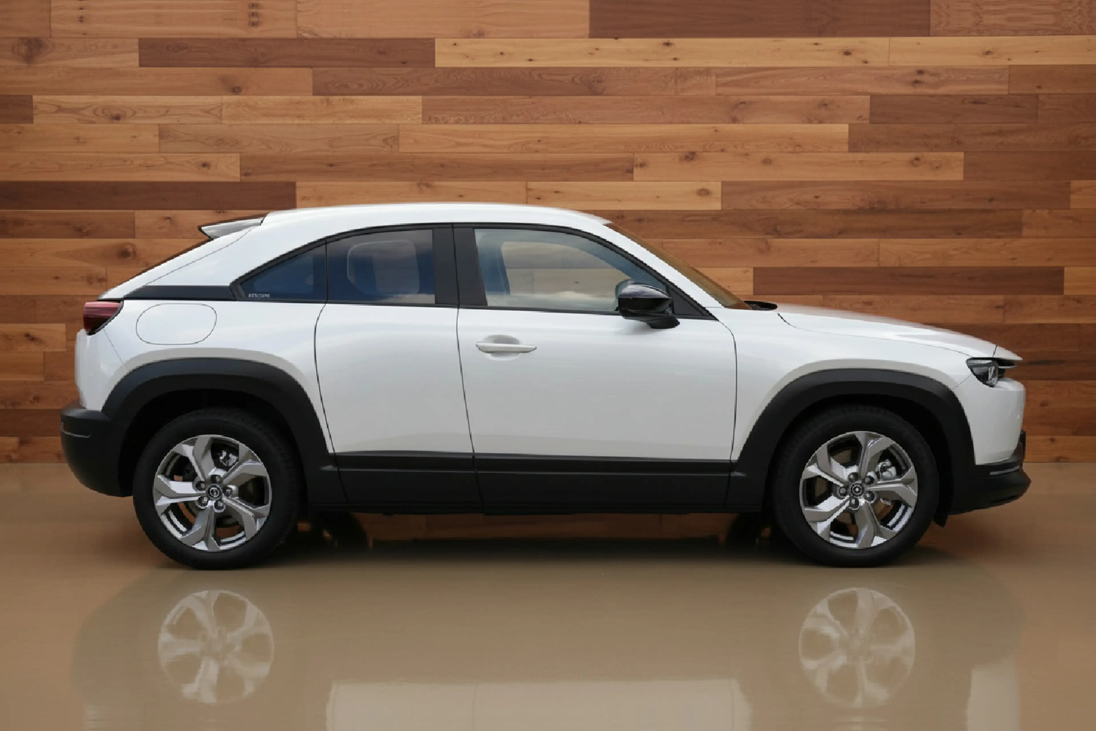 Mazda MX-30 e-SkyActiv 145 36 kWh | SOH 93% — photo 6