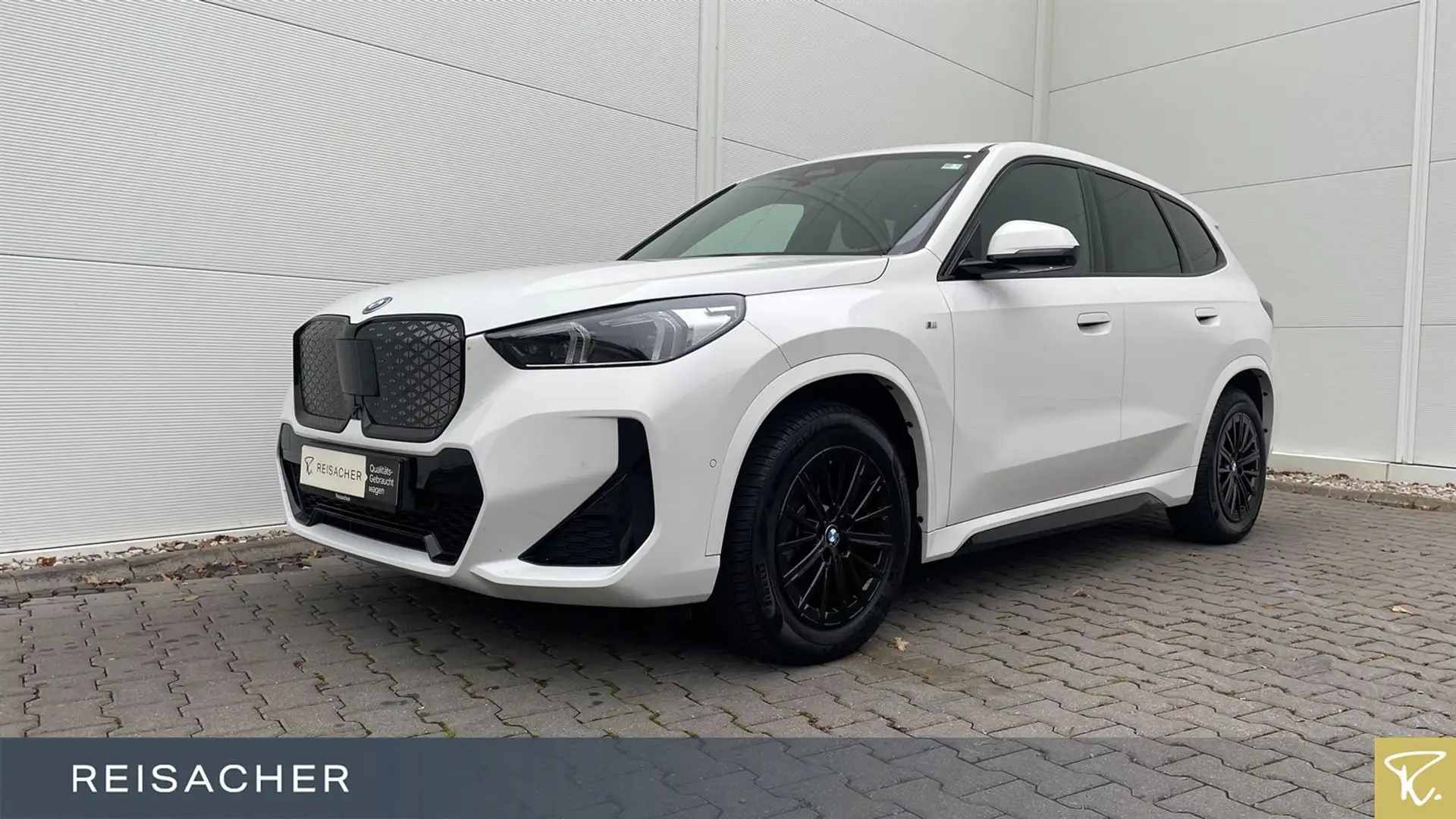 BMW iX1 IX1 XDRIVE30 M Sport,Pano,AHK,DAPro.HuD Weiß - 1