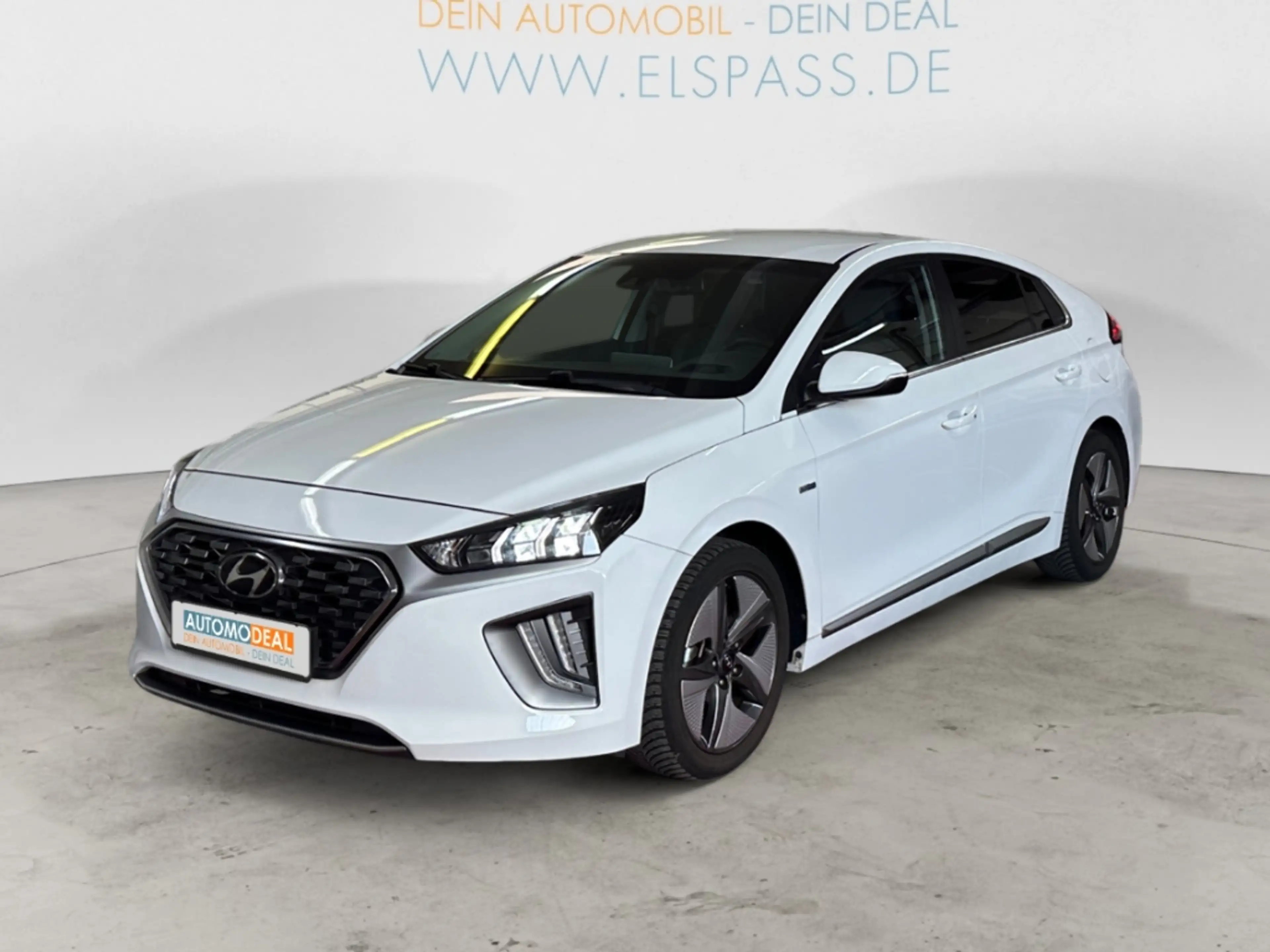 Hyundai IONIQ Style GDI MILD-HYBRID ALLWETTER NAV LED DIG-DISPLA — photo 2