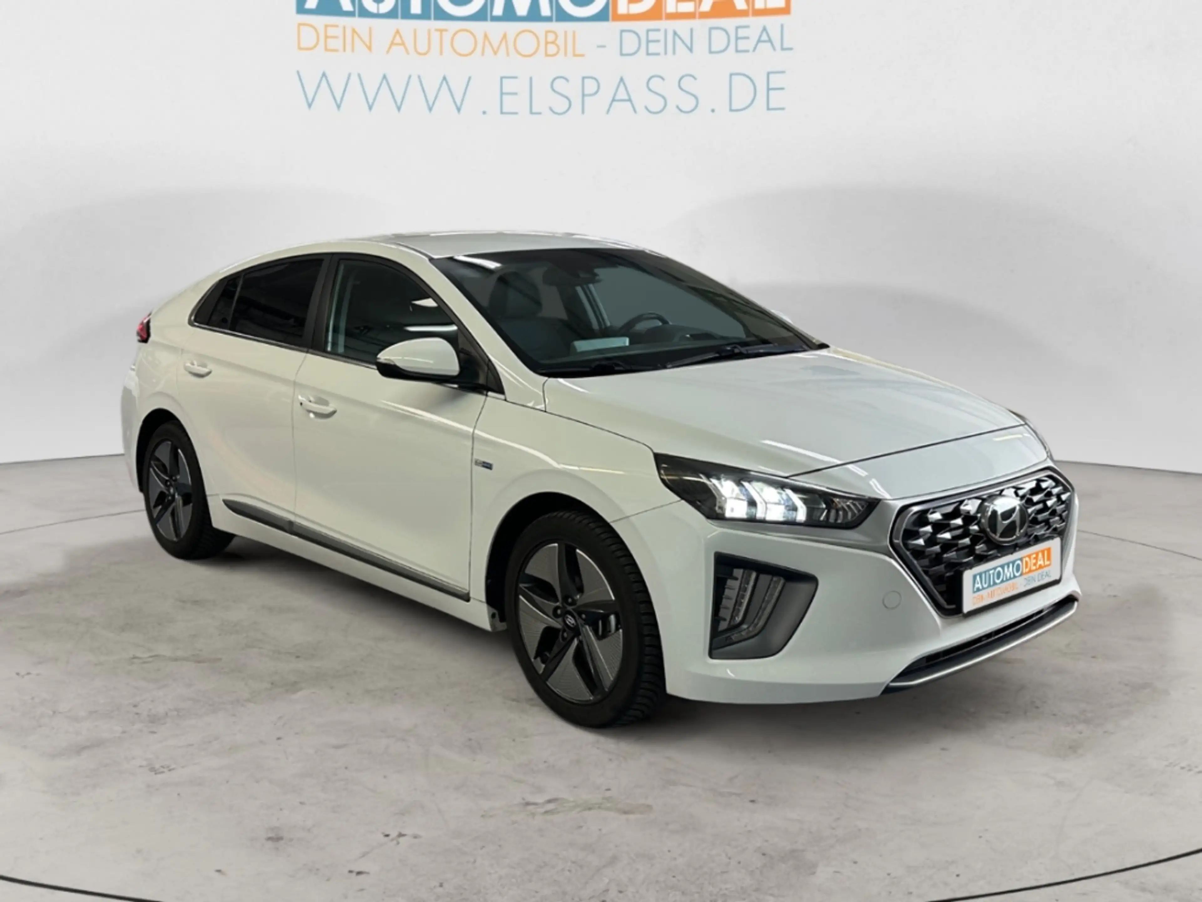 Hyundai IONIQ Style GDI MILD-HYBRID ALLWETTER NAV LED DIG-DISPLA — photo 4