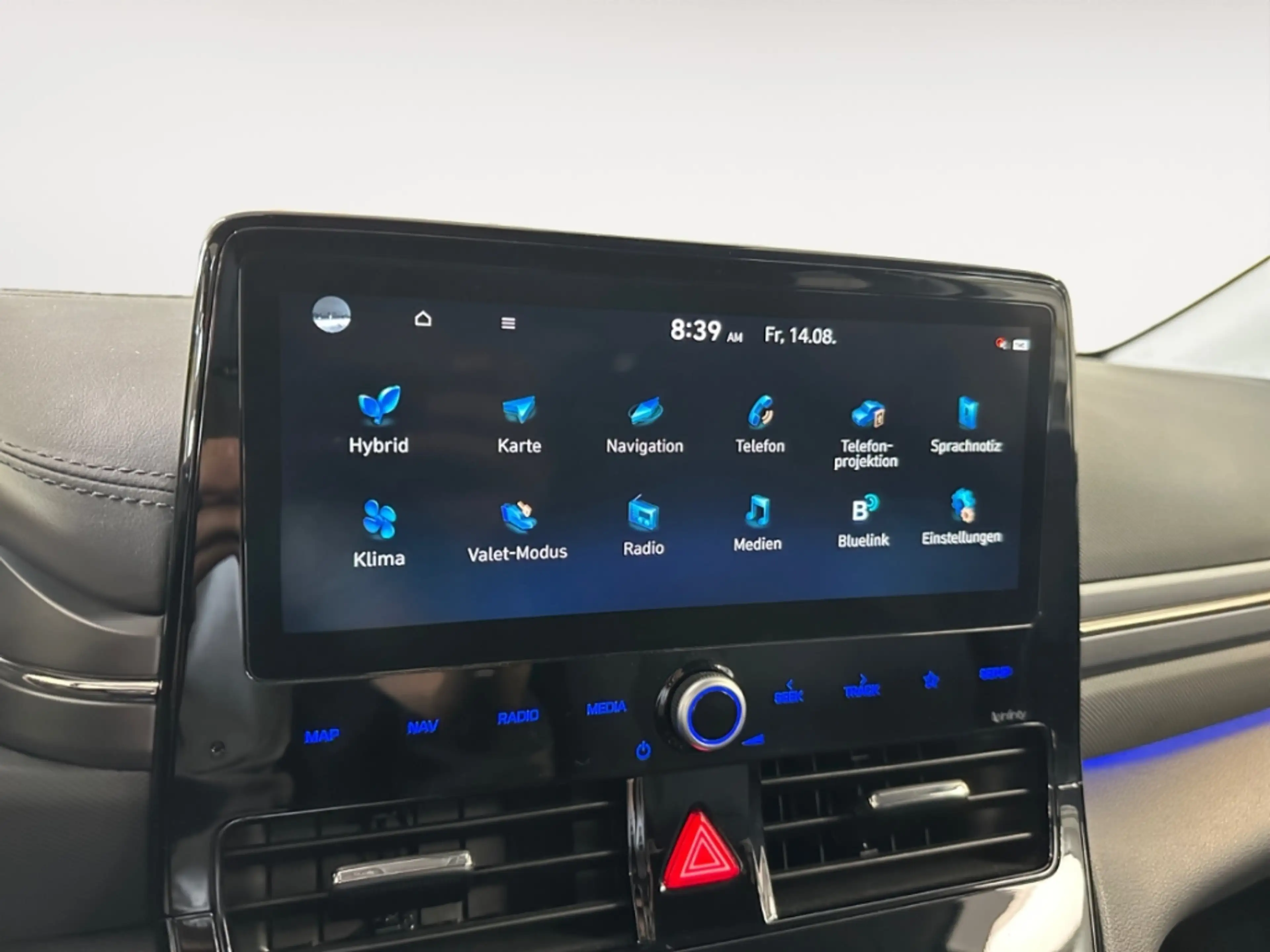 Hyundai IONIQ Style GDI MILD-HYBRID ALLWETTER NAV LED DIG-DISPLA — photo 10