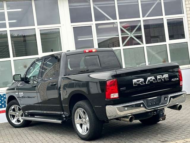 Dodge RAM 1500 4x4 (EU) Crew C. Leder Prins NAV PDC