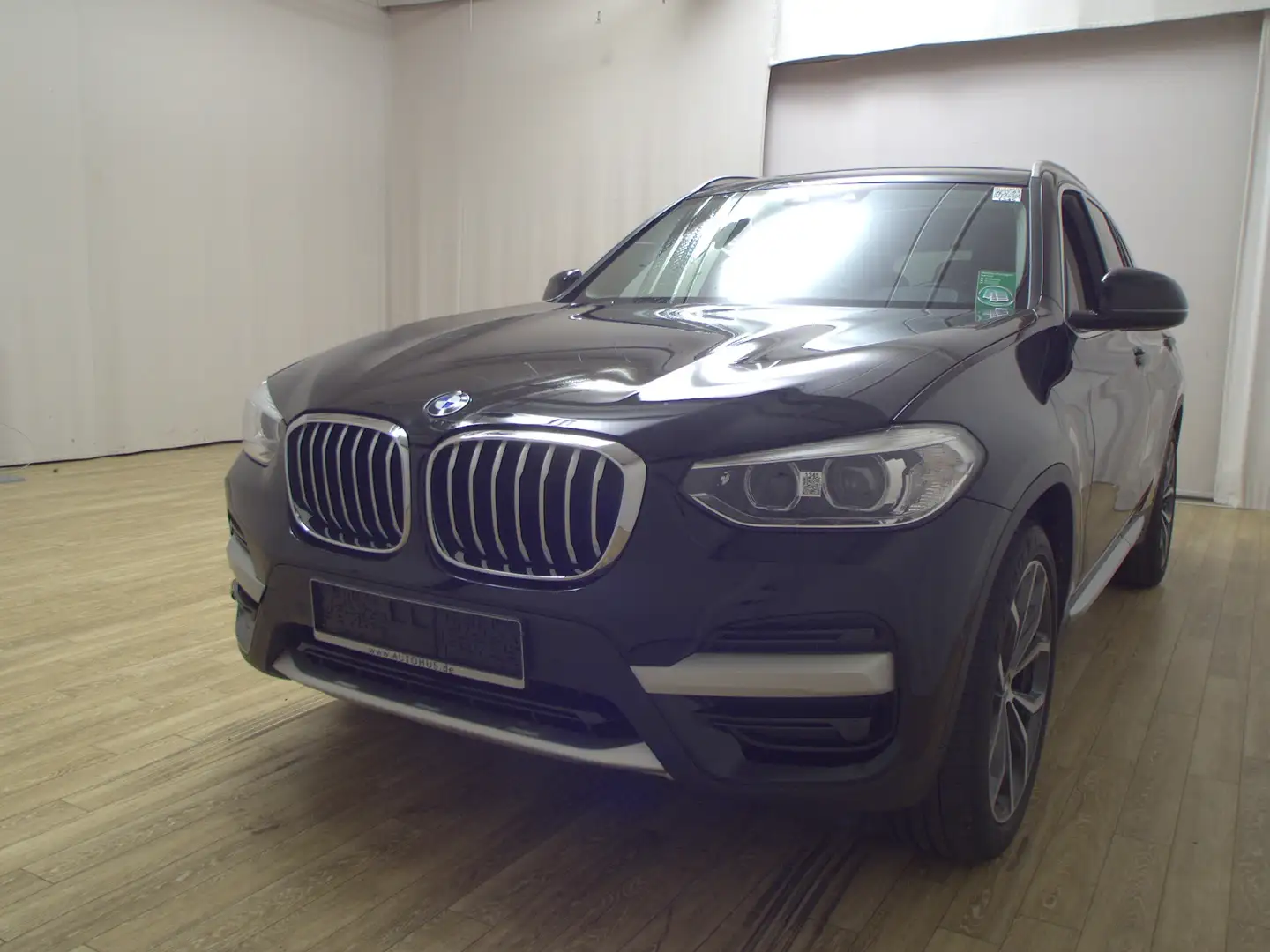 BMW X3 xDrive20d X-Line Navi LC-Pro Pano Hifi LED+ Schwarz - 2
