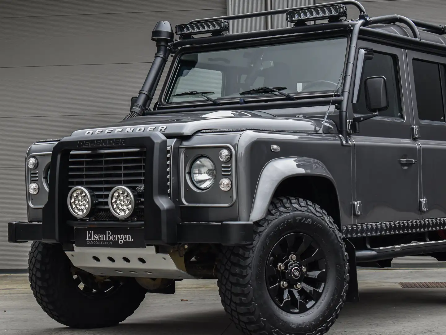 Land Rover Defender 110 2.2 TD4 DCPU Crew Cab / Corris Grey / Recaro - 2