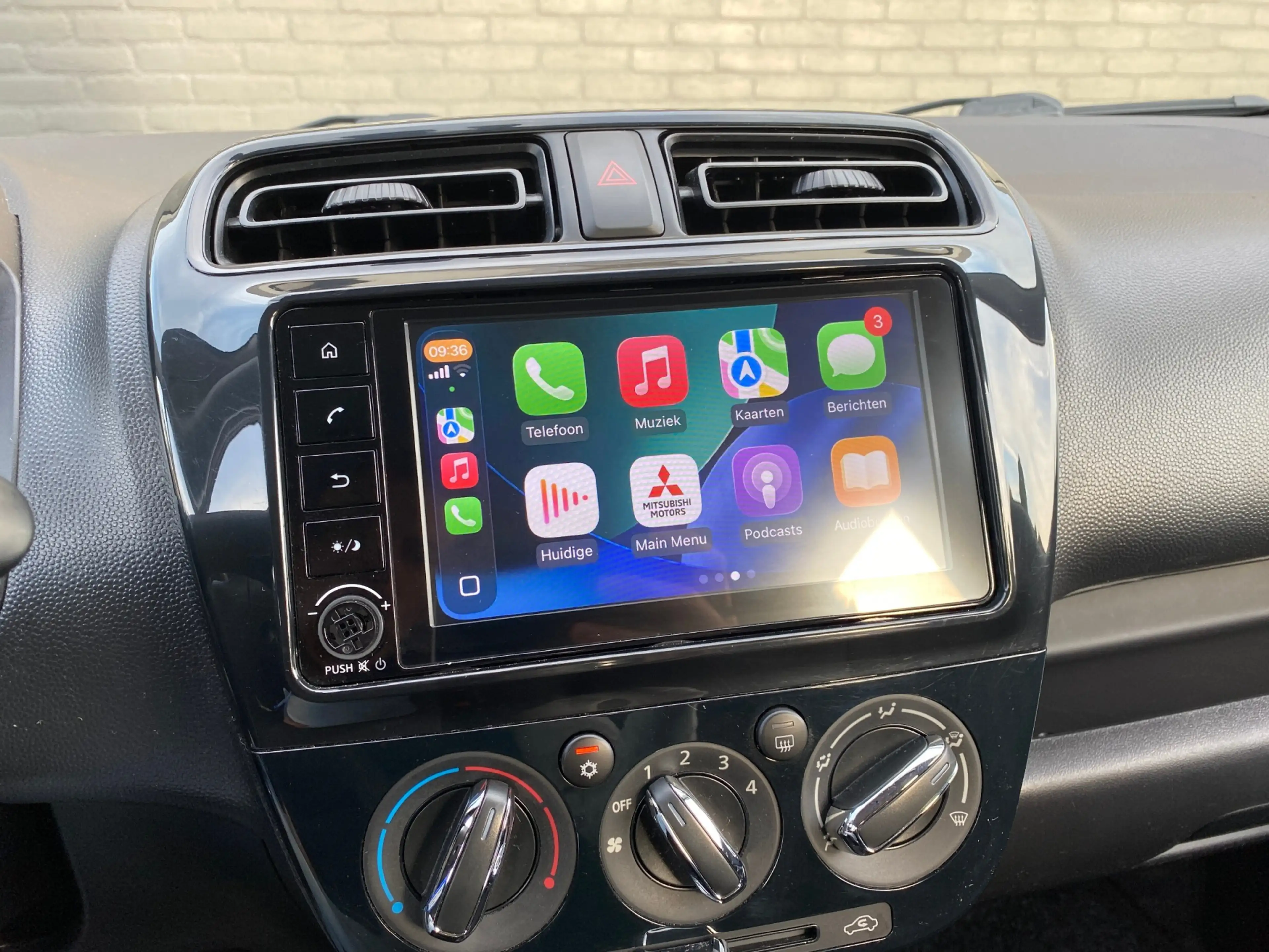 Mitsubishi Space Star 1.2 Connect+ | 1e eigenaar | dealer onderh. | appl — photo 23