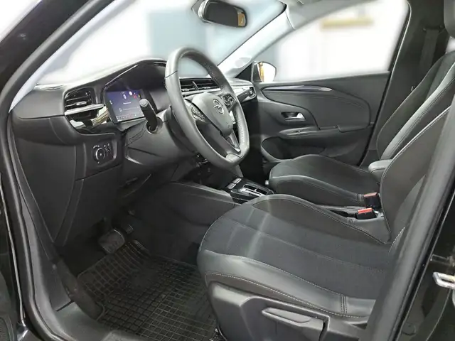Opel Corsa view 8