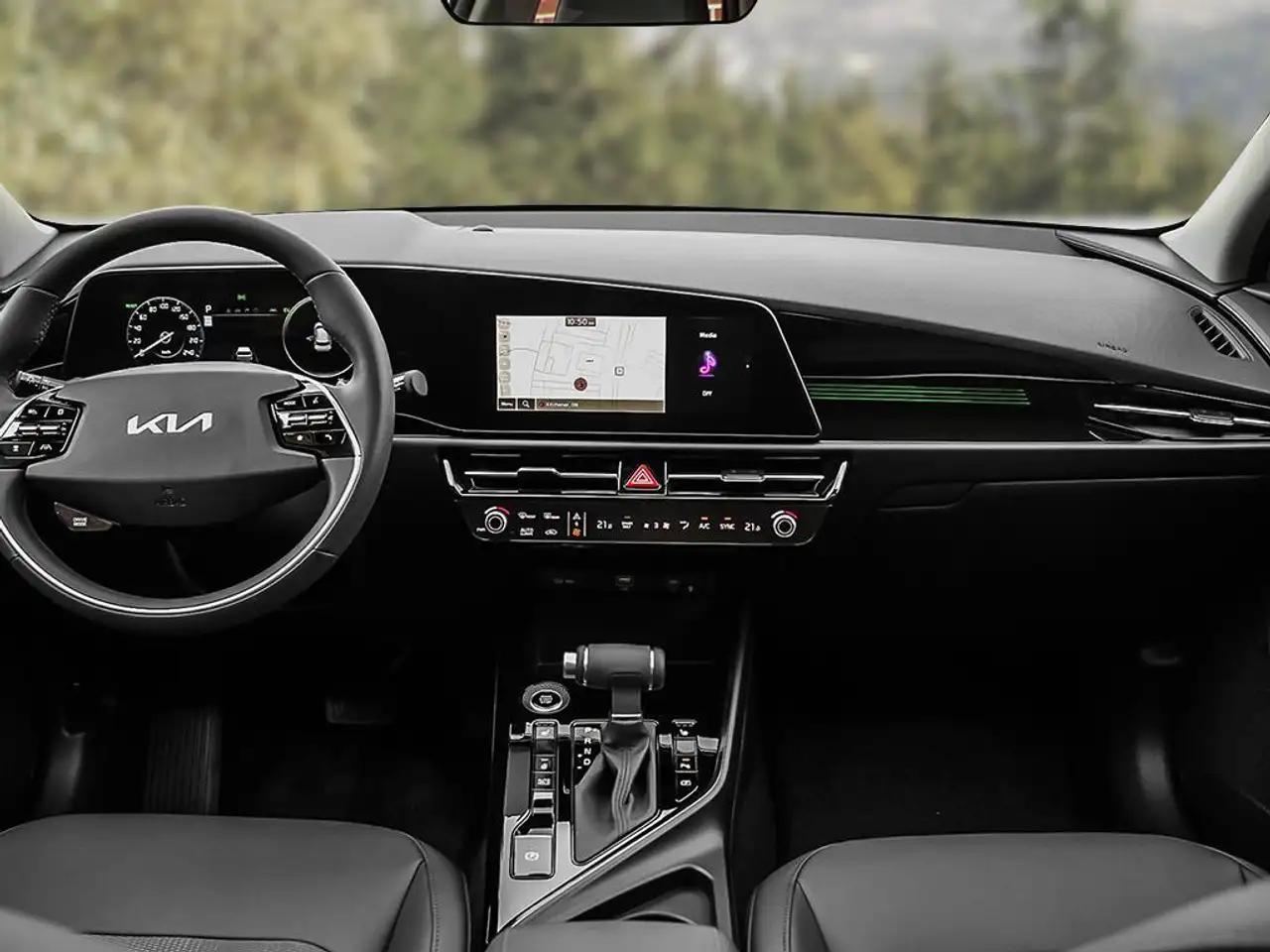 Kia Niro снимка Kia Niro