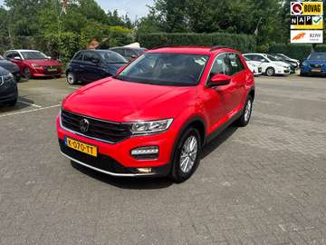 1.0 TSI Style , navigatie , pdc voor en achter