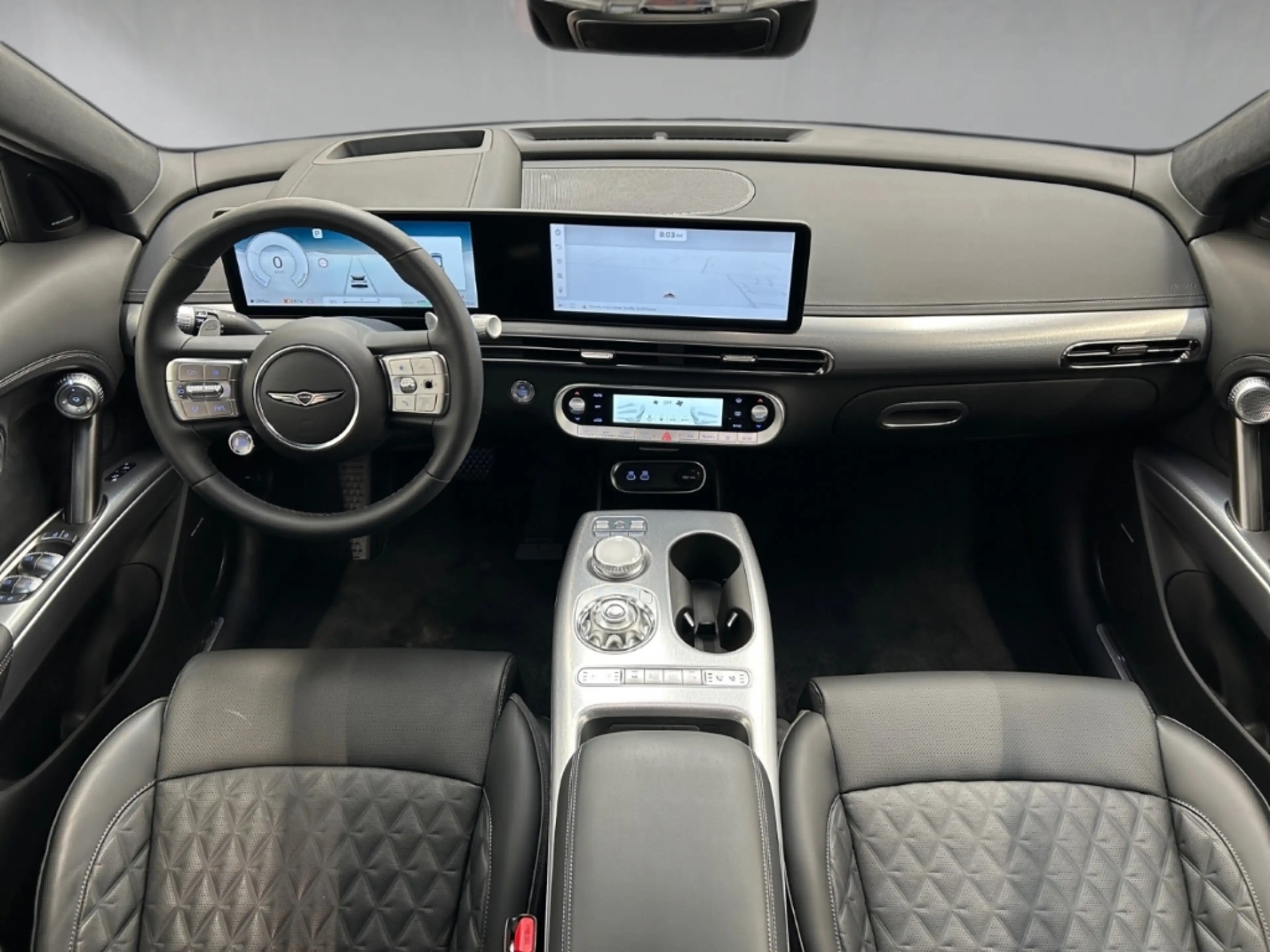 Genesis GV60 Sport Elektro 4WD Sportpaket Panorama Memory Sitze — photo 13