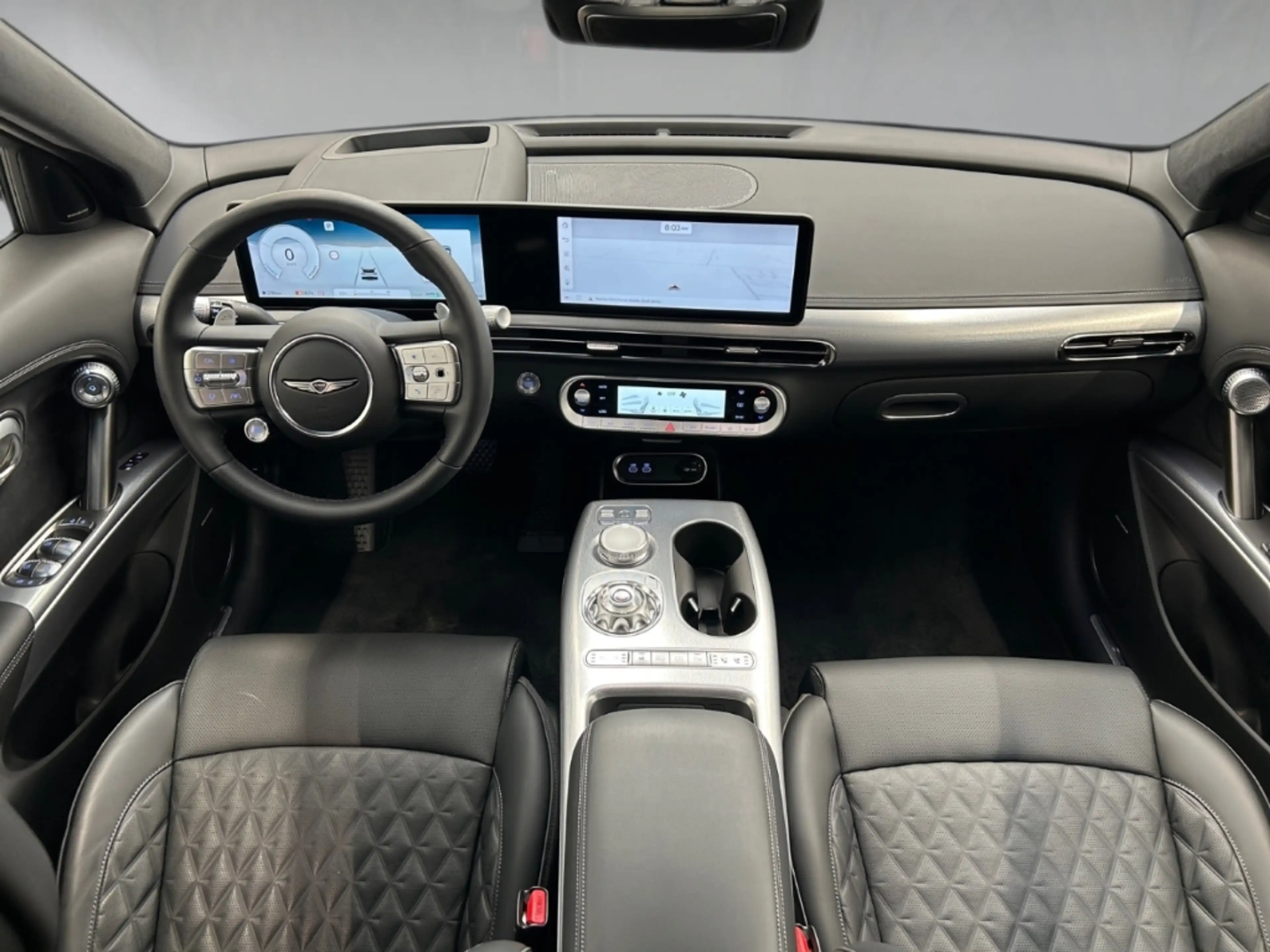 Genesis GV60 Sport Elektro 4WD Sportpaket Panorama Memory Sitze — photo 12