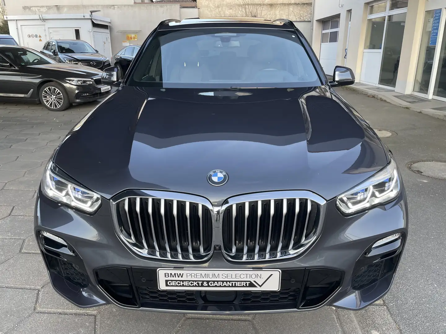 BMW X5 xDrive 40 d M Sport AHK Laser Panorama Standheiz Gris - 2
