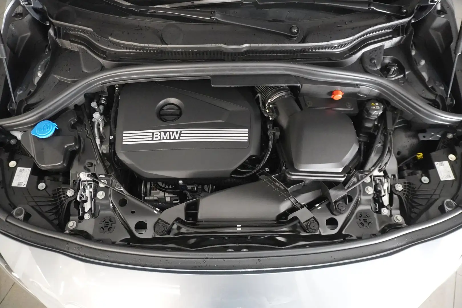 BMW 218 i Grau - 2