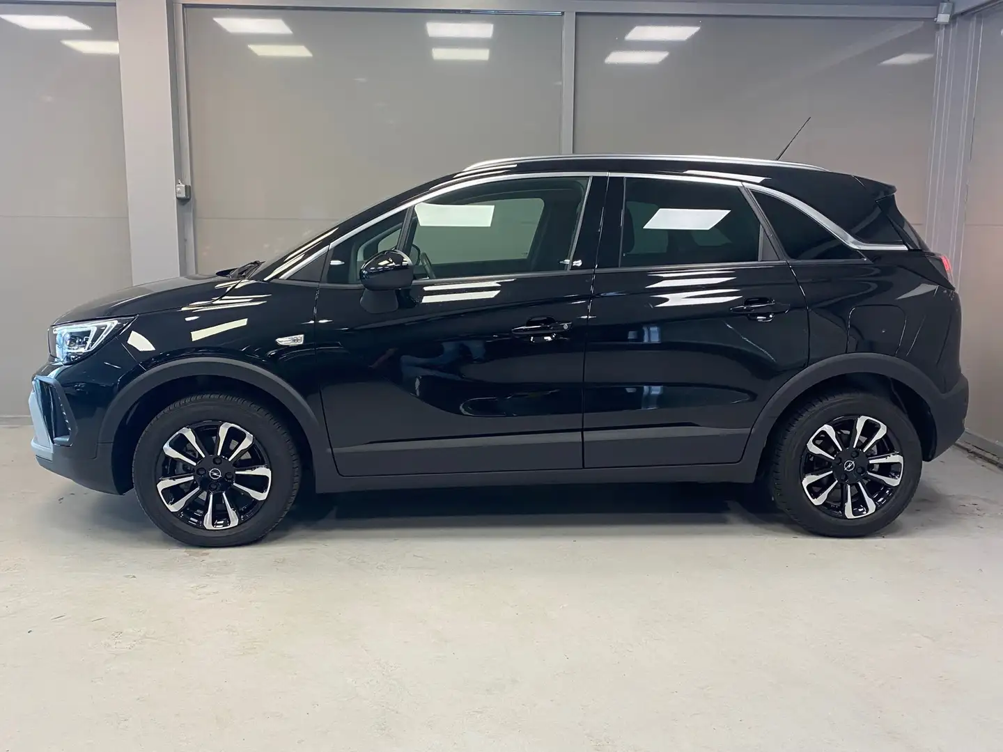 Opel Crossland 1.2 Turbo Level 4 | AUTOMAAT | CAMERA | PANODAK | Schwarz - 2