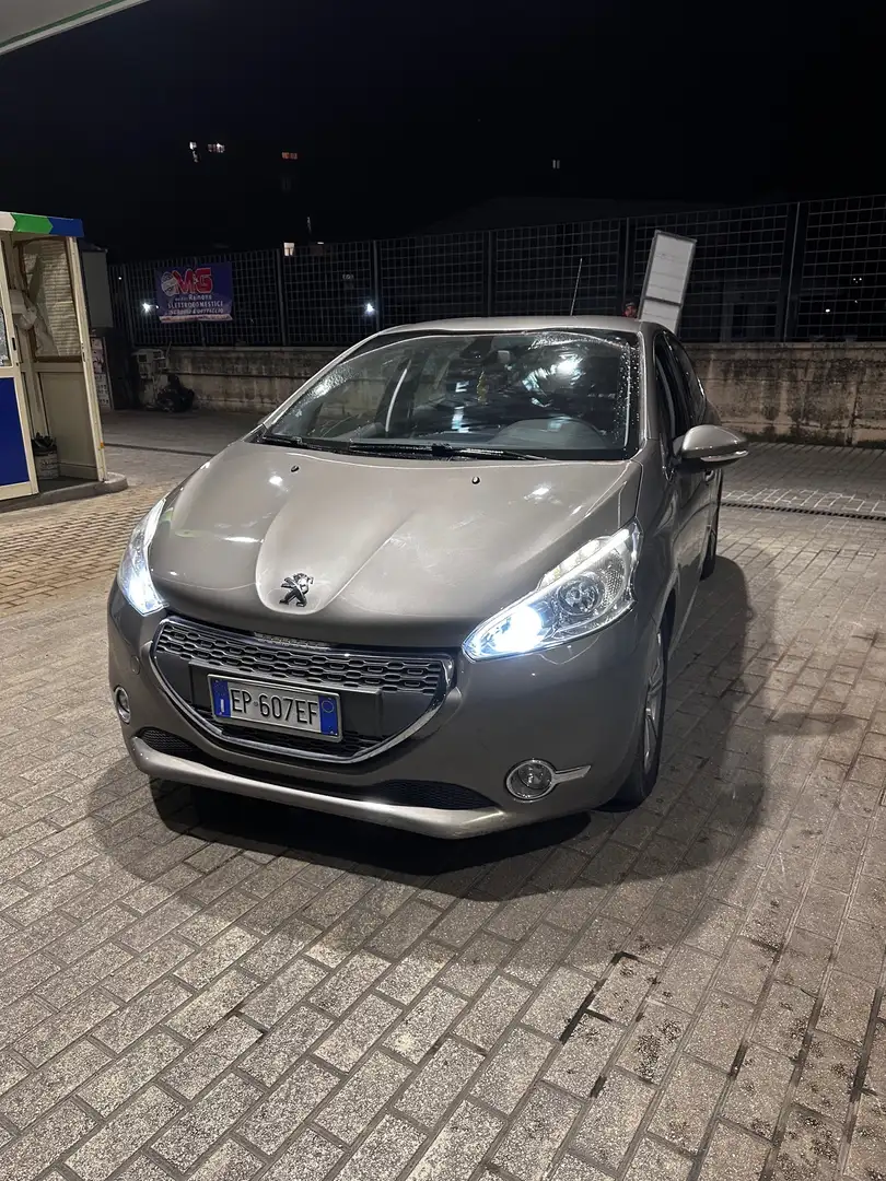 Peugeot 208 5p 10 serie 1.2 VTi 5P Allure GPL - 1