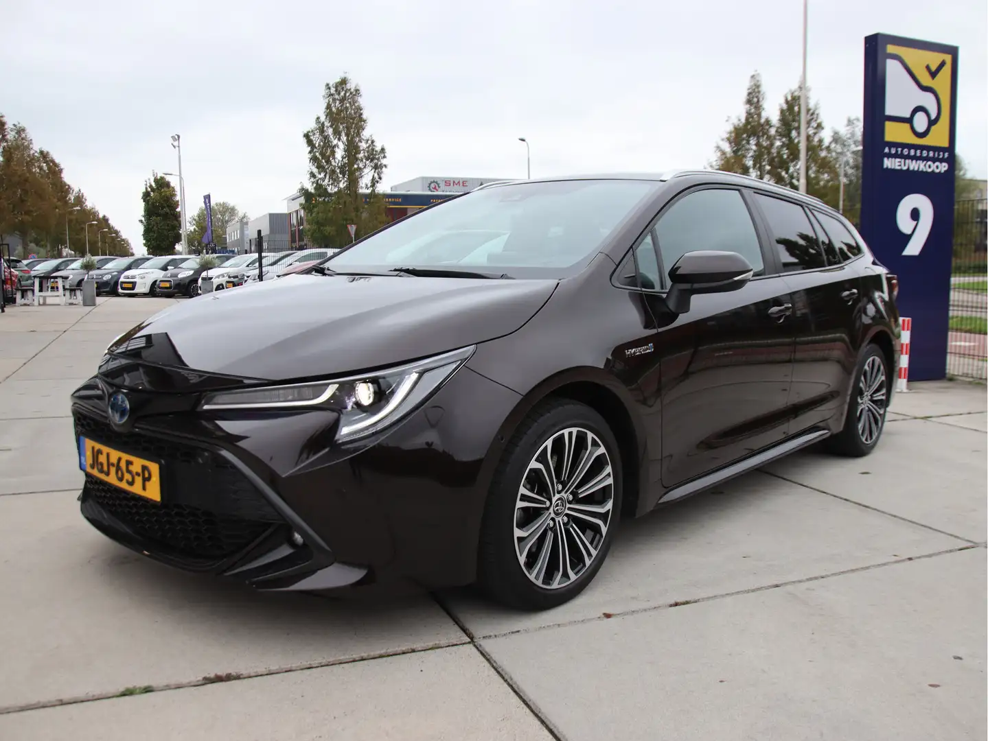 Toyota Corolla Touring Sports 2.0 Hybrid Style Carplay-Camera, FU Zwart - 1
