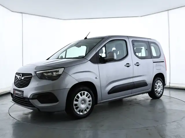 Opel Combo view 3