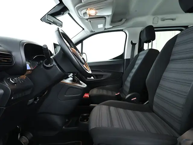 Opel Combo view 8