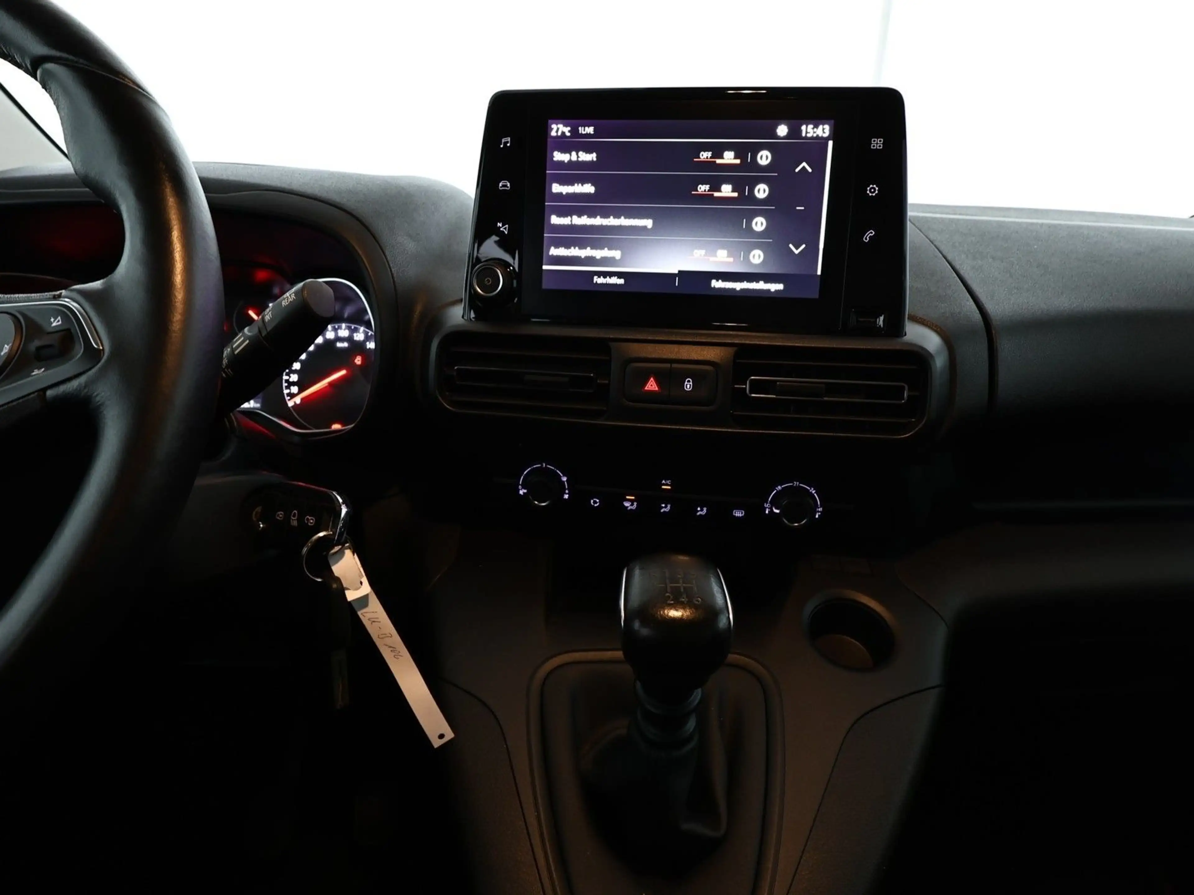 Opel Combo Life 1.2 CarPlay|1.2 — photo 11