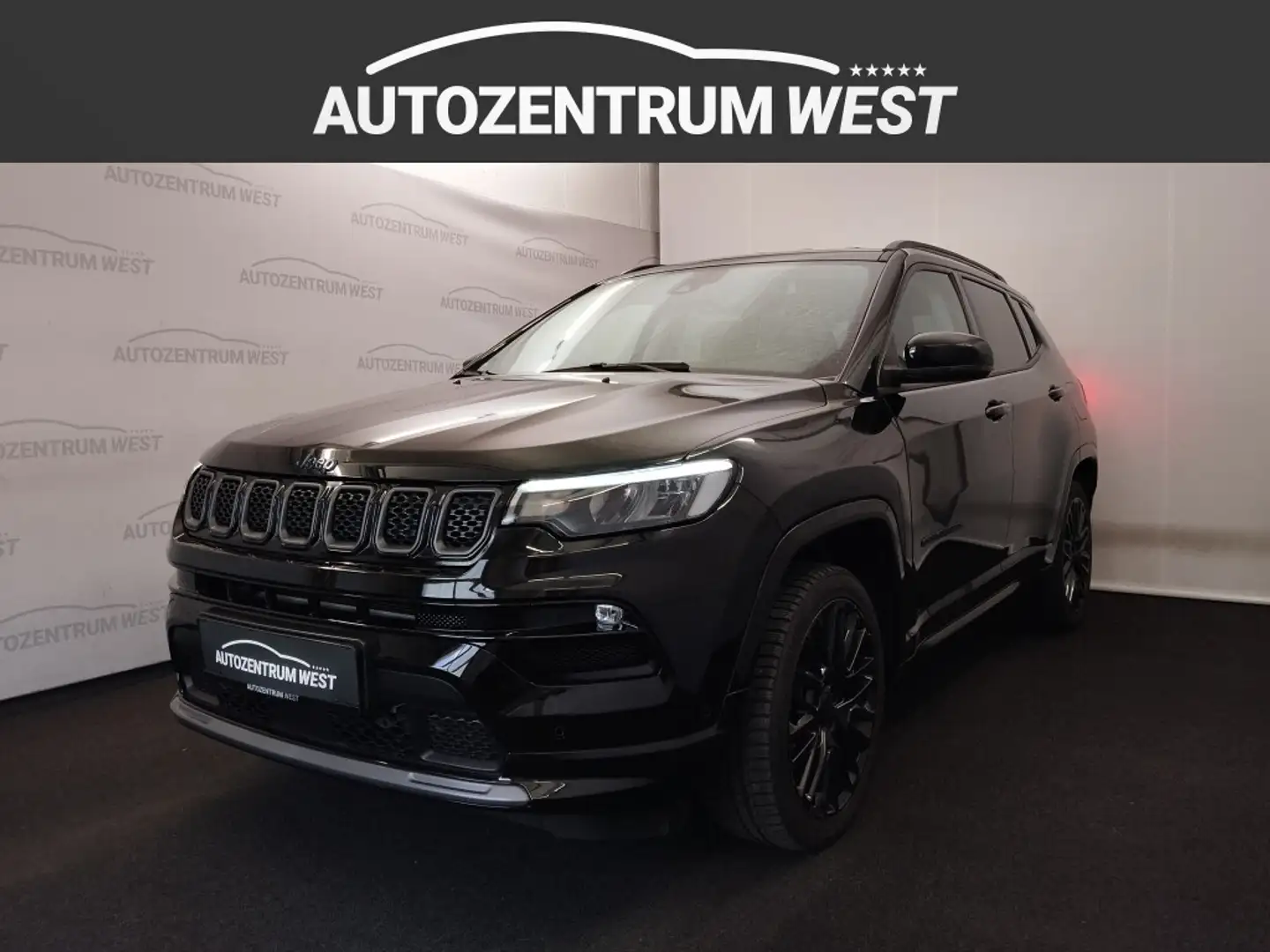 Jeep Compass 1.3 PHEV S 240 PS  4xe....LED/NAVI/Leder Schwarz - 1