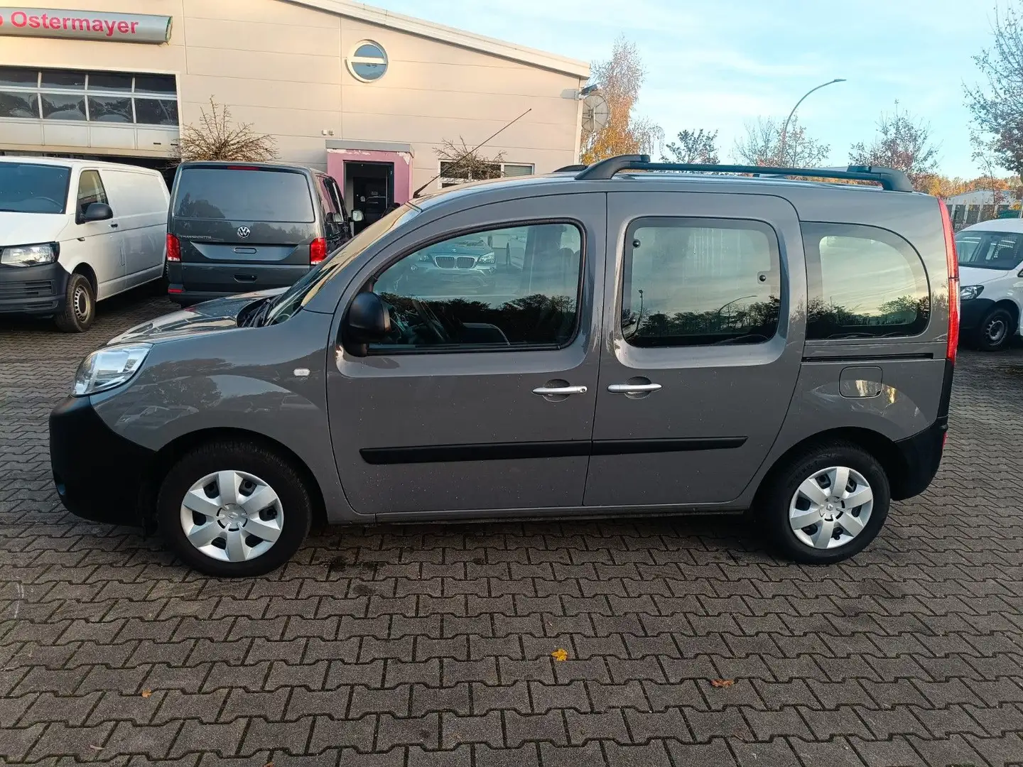 Renault Kangoo Experience 1,2 TCE Energy Grau - 1