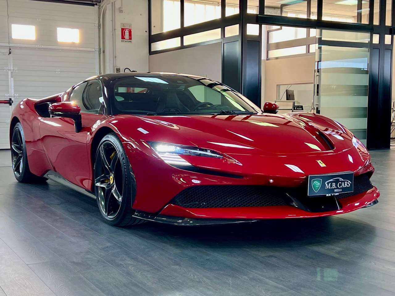Ferrari SF90 Stradale 4.0 | iva esposta | carbon pack | GARANZIA 03/2026