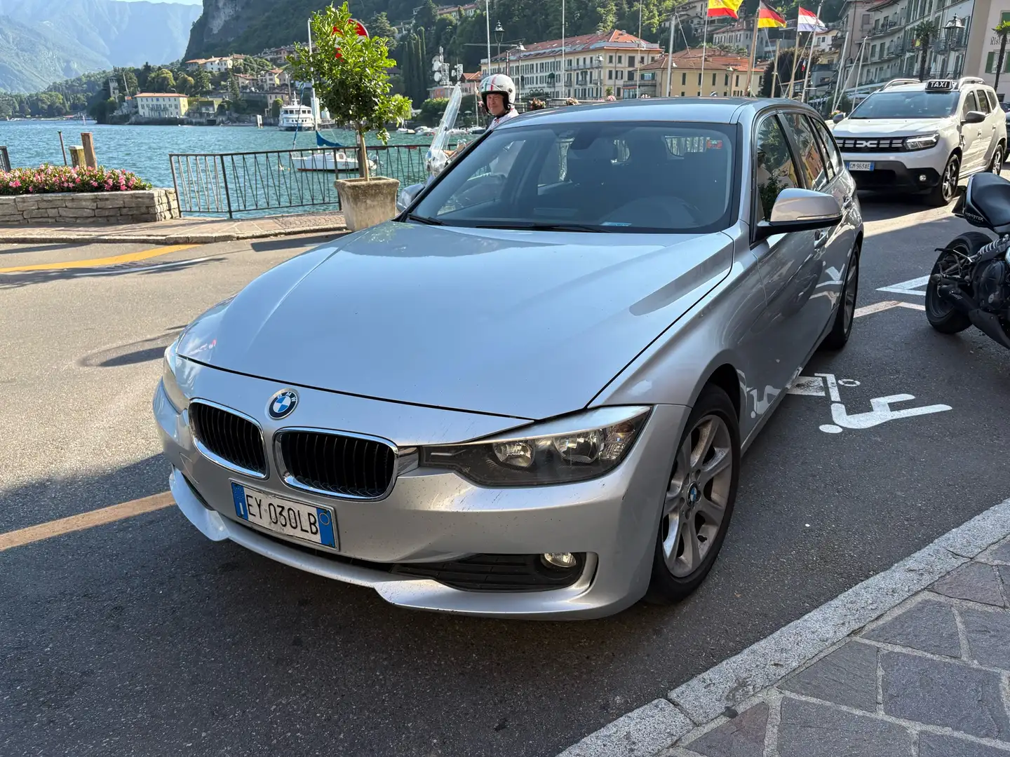 BMW 320 320d Touring Msport auto Plateado - 2