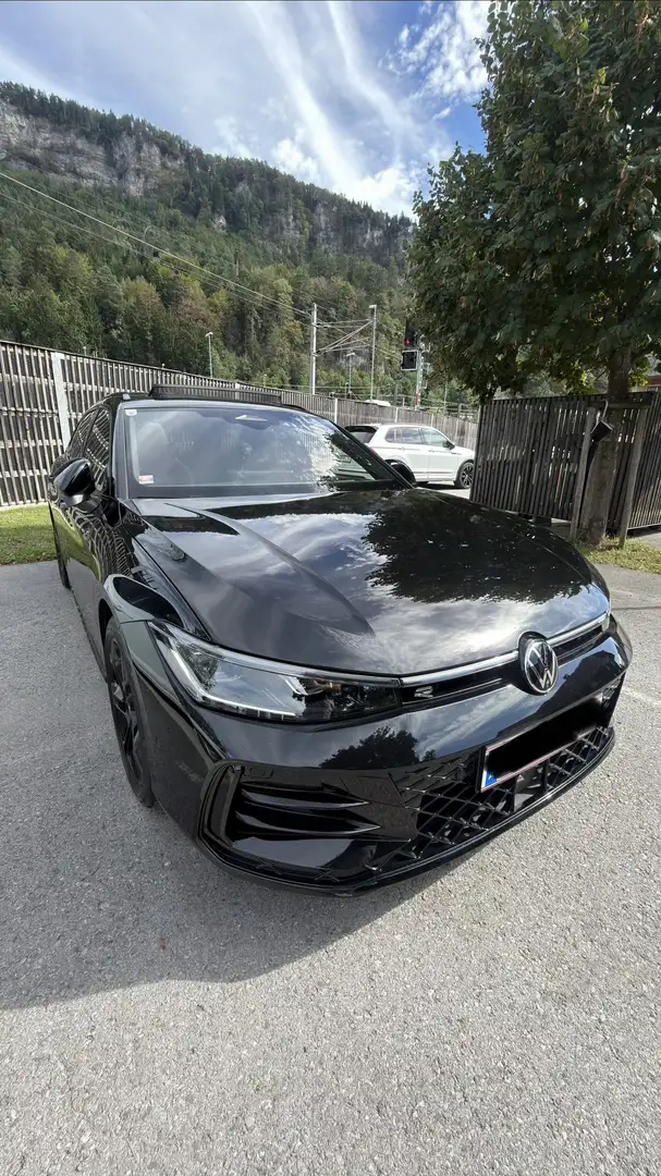 Volkswagen Passat Variant 2.0 TDI SCR R-Line DSG R.Line Schwarz - 1