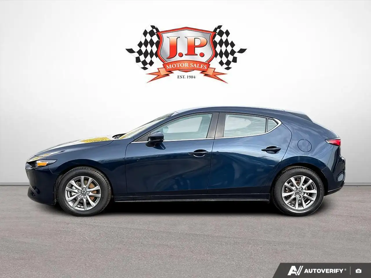 Mazda 3 снимка Mazda 3