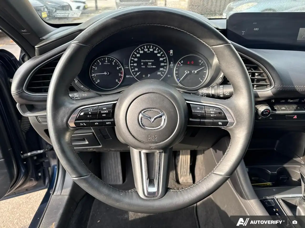 Mazda 3 снимка Mazda 3