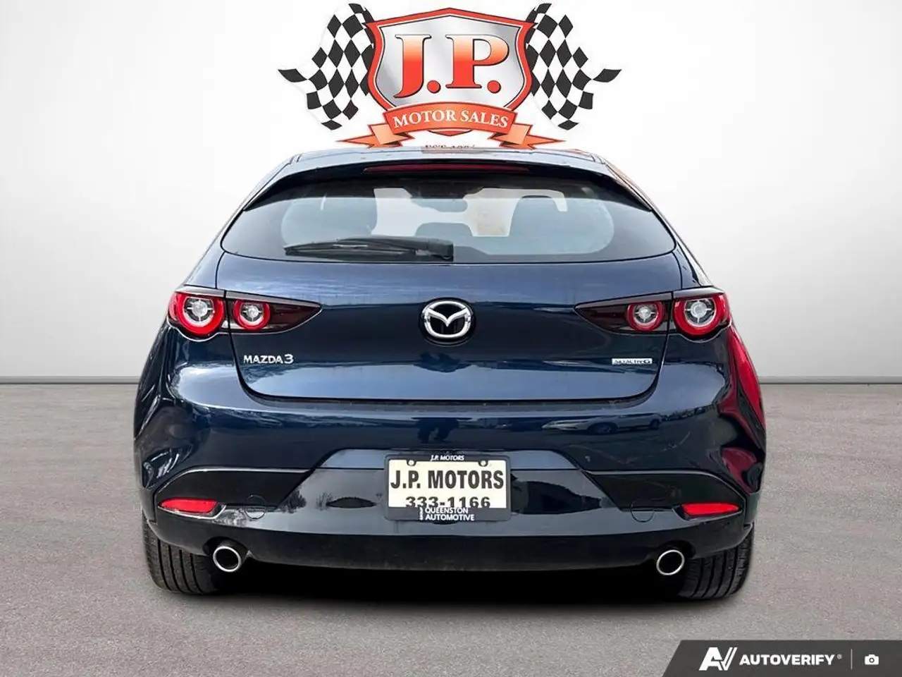 Mazda 3 снимка Mazda 3