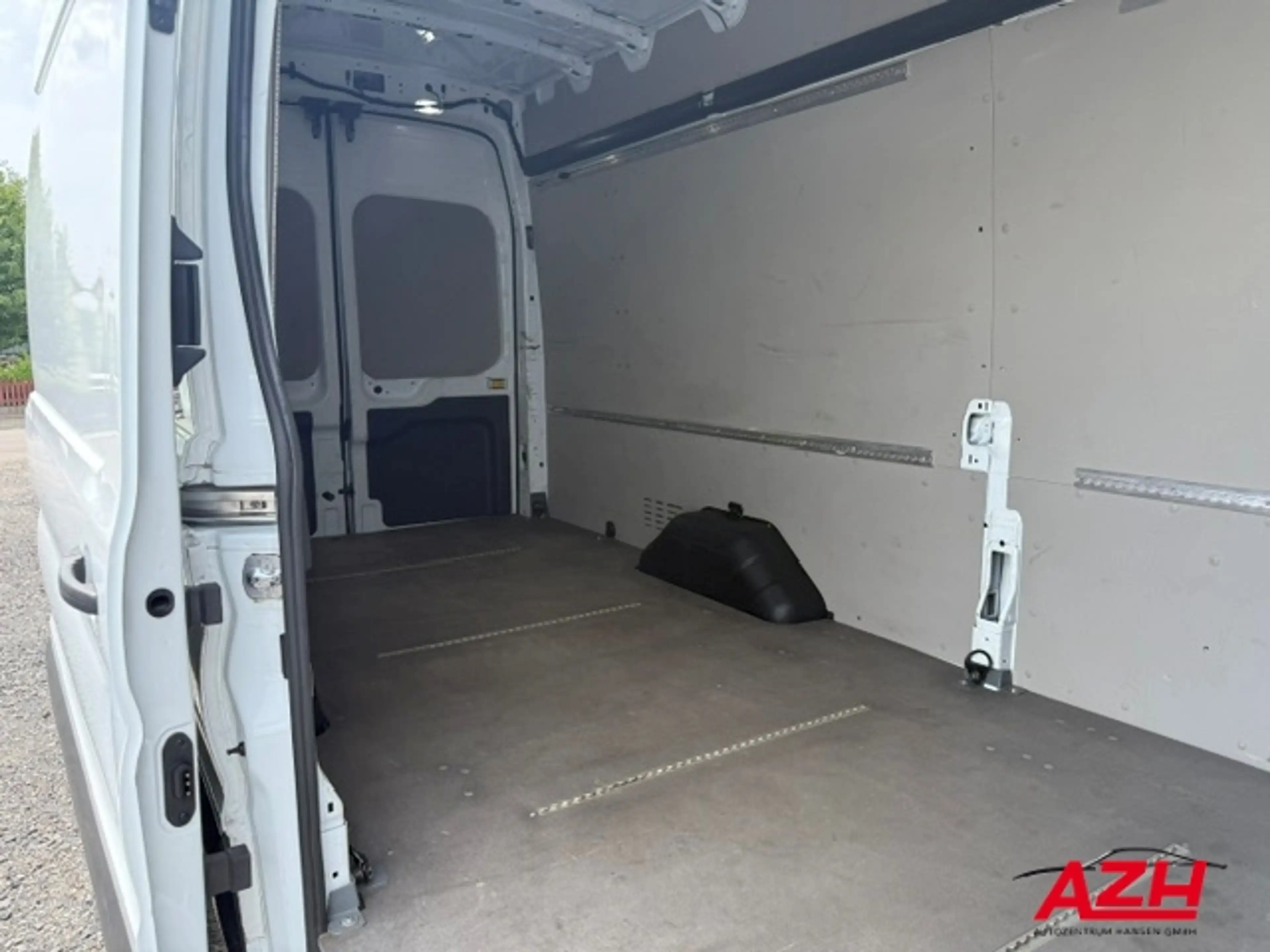 Ford Transit Kasten L4H3 Trend 2.0 TDCi, EURO6 — photo 6